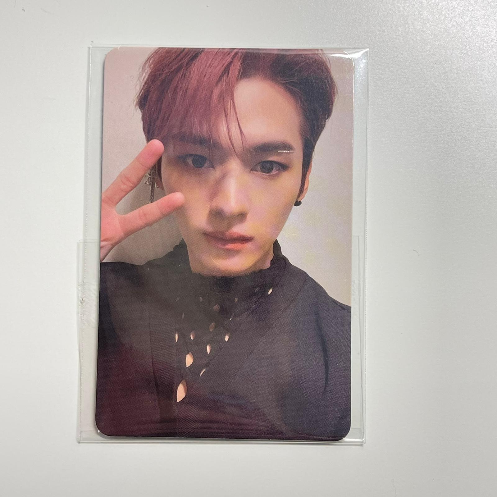 LEE KNOW (PHOTOCARD ODDINARY)