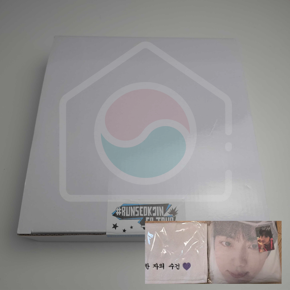RUN SEOKJIN Goyang Concert Gift [Towel + Raincoat + PC] UNOPENED