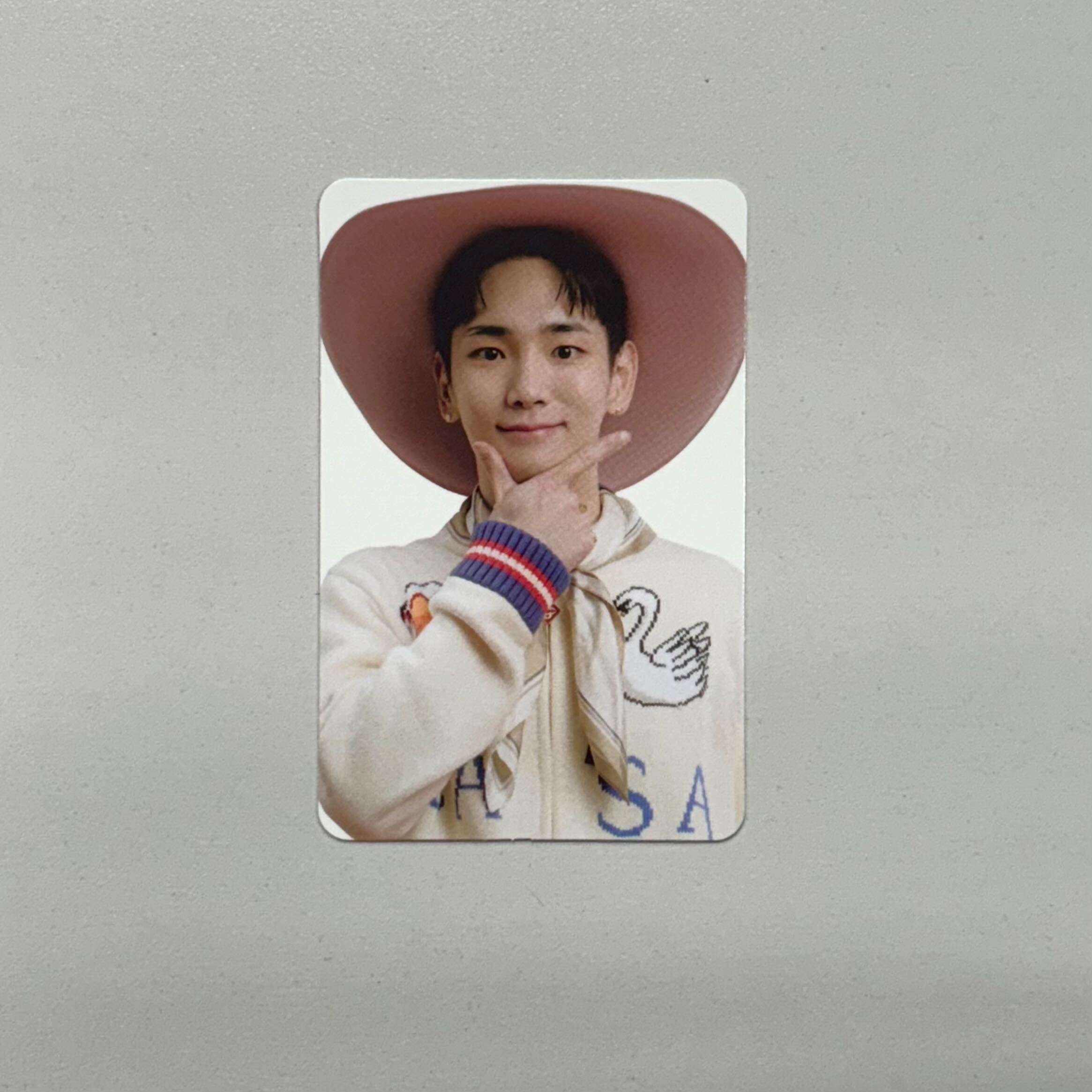 Shinee 2023 season's greetings SM STORE - Kim Ki-Bum Photocard