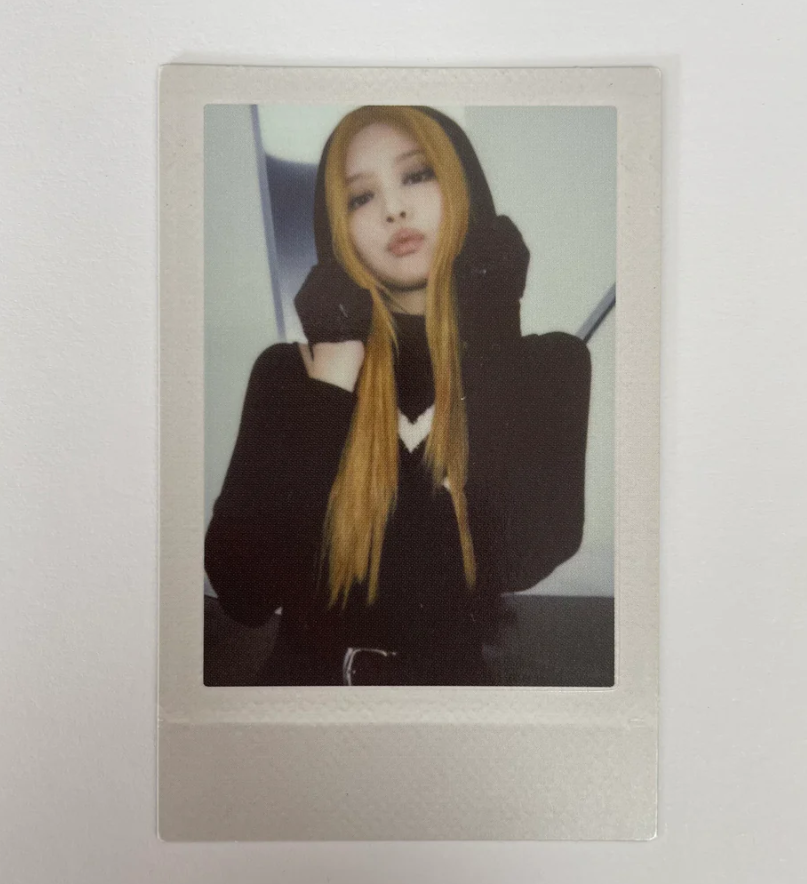 BLACKPINK - Born Pink Jennie Polaroid