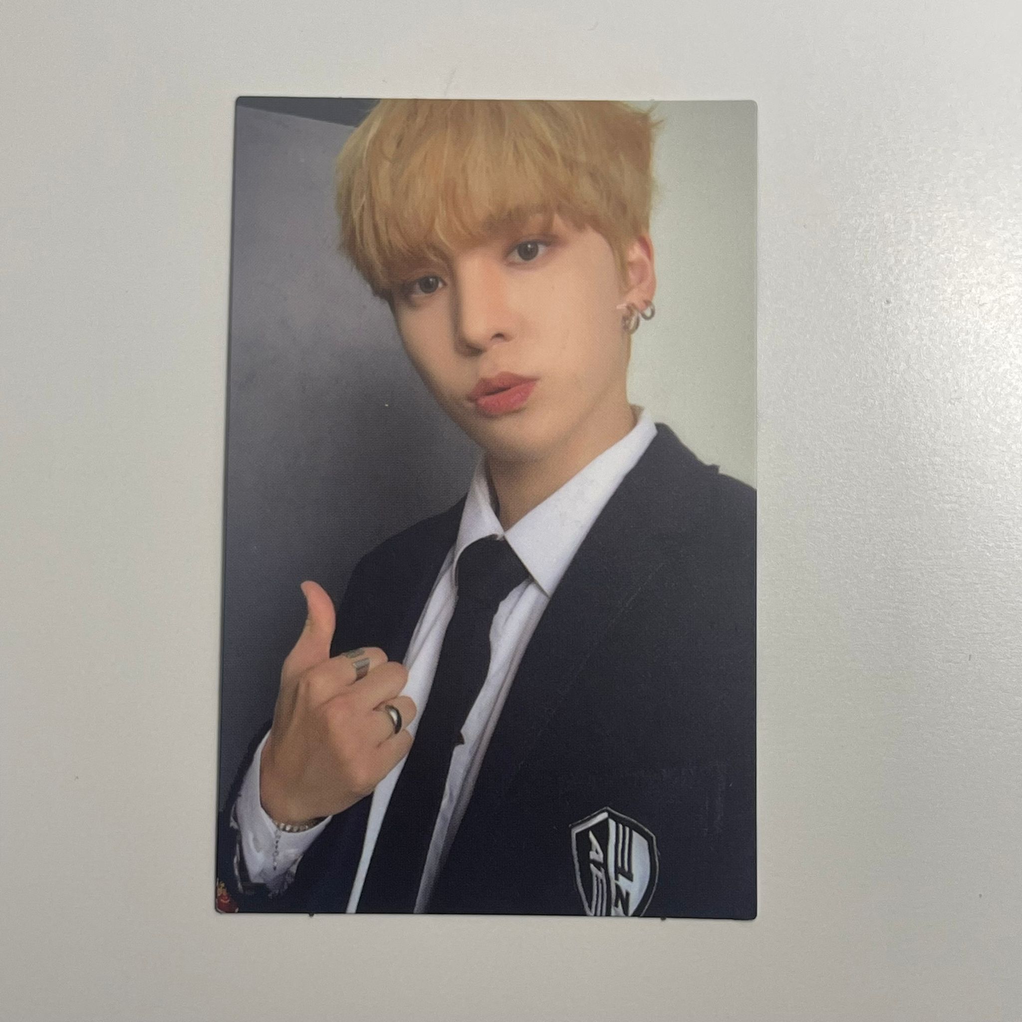 8th Mini Album Zero Fever Epilogue Official Photocard Ver. A - JUN HO 