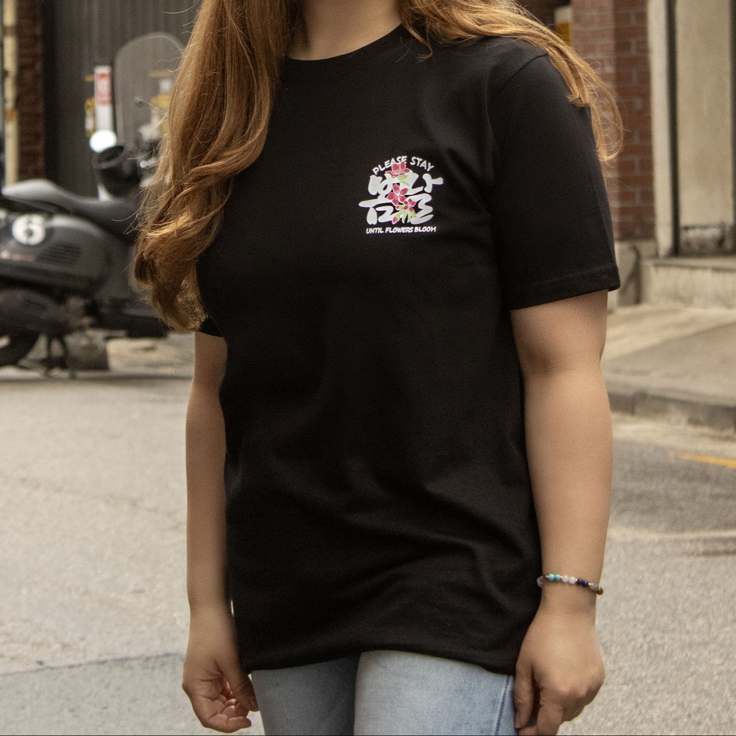 Nunchi7 Spring Day Tee - BLACK - M - Size