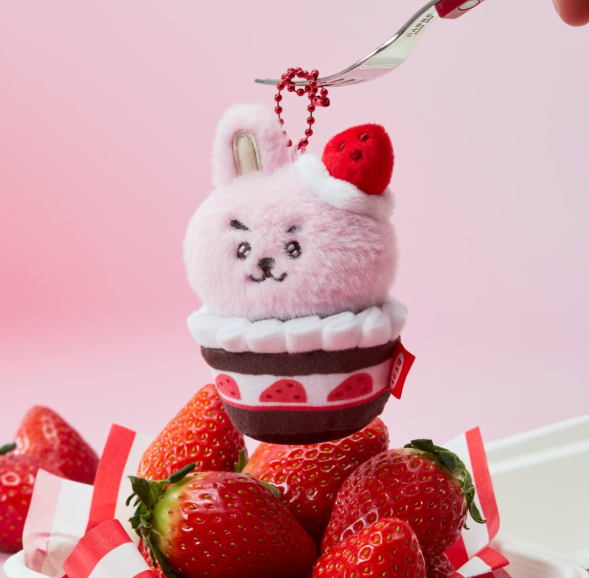 BT21 Strawberry Party Strawberry Tart Doll Keyring COOKY