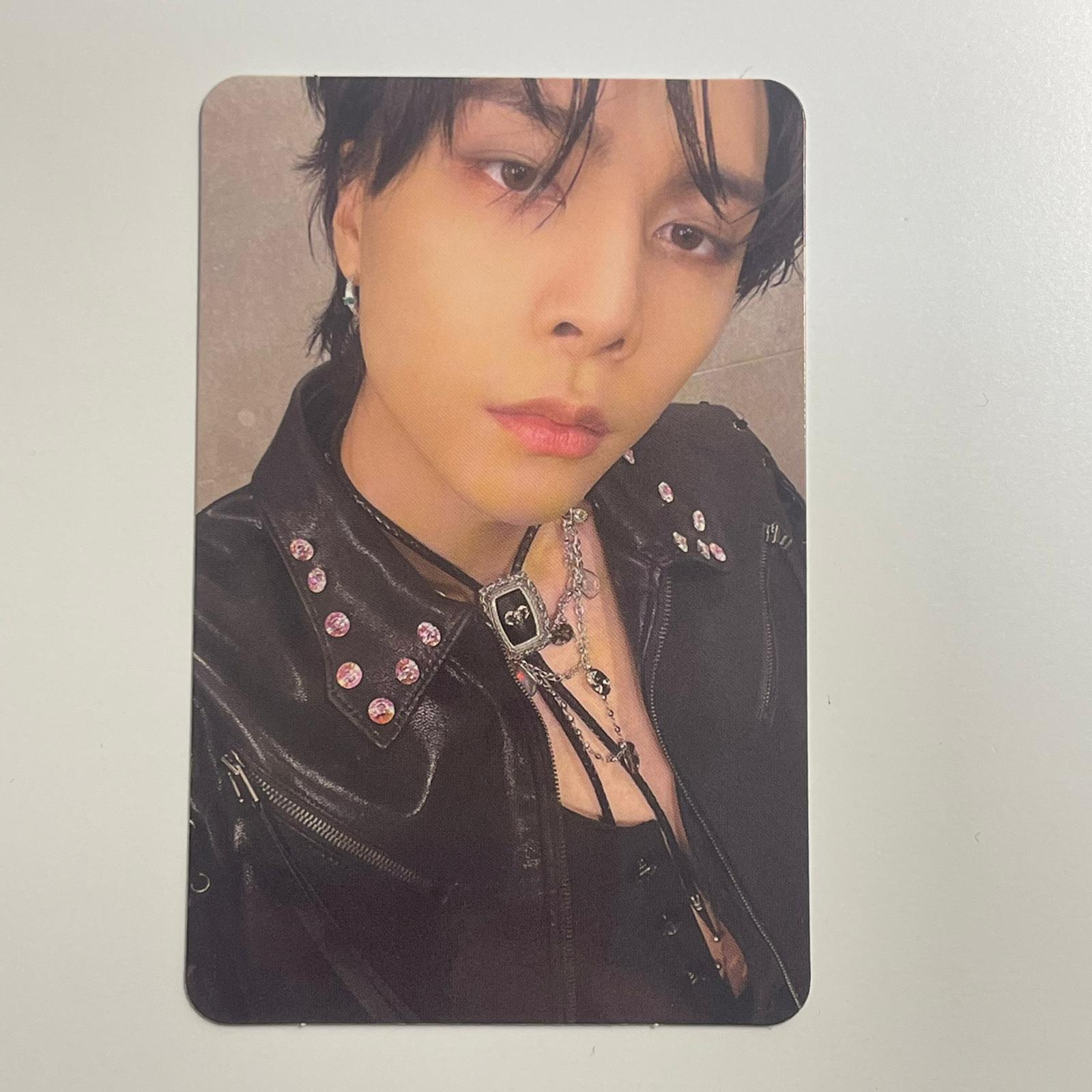 JOHNNY 3rd Album Sticker Photocard