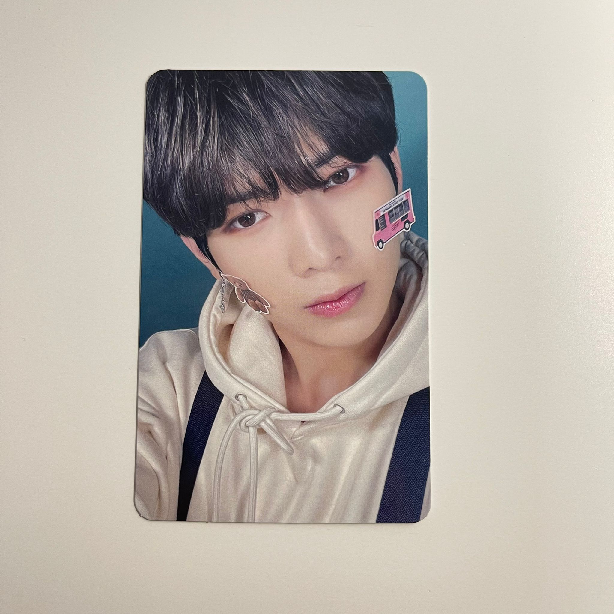 Yeosang Wonderwall Official PC