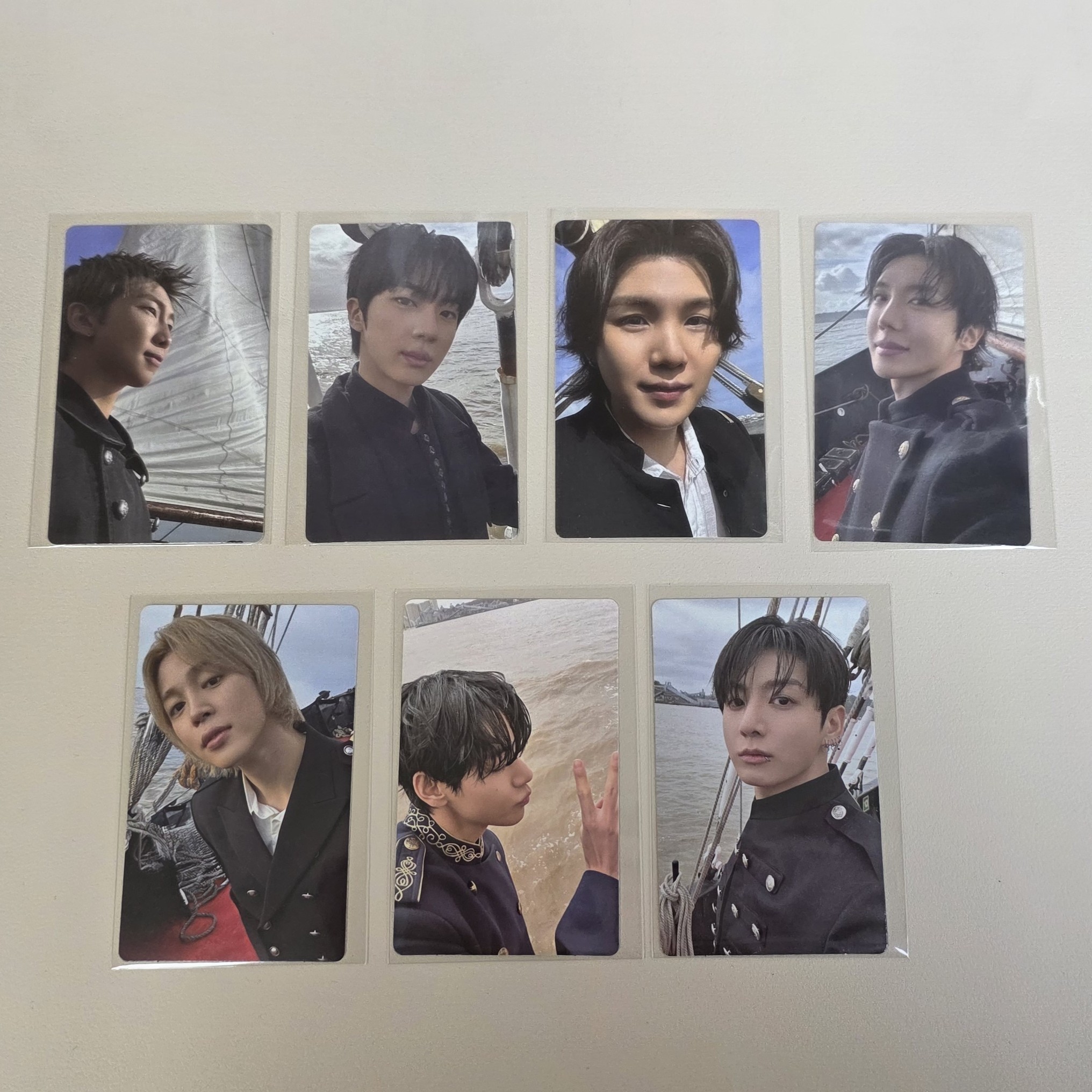 Arirang Weverse Lucky Draw Photocard Full Set