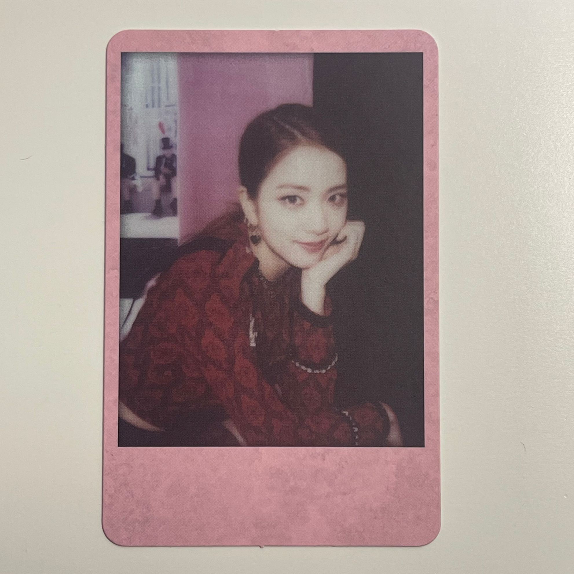 KILL THIS LOVE PHOTOCARD OFFICIAL - PINK VER 1 - JENNIE