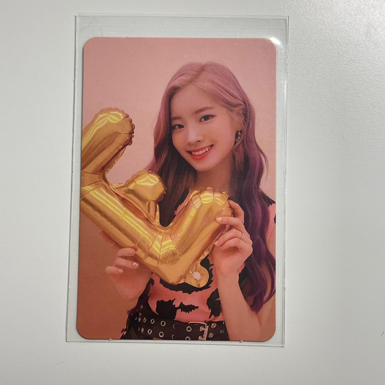 YES OR YES Dahyun photocard