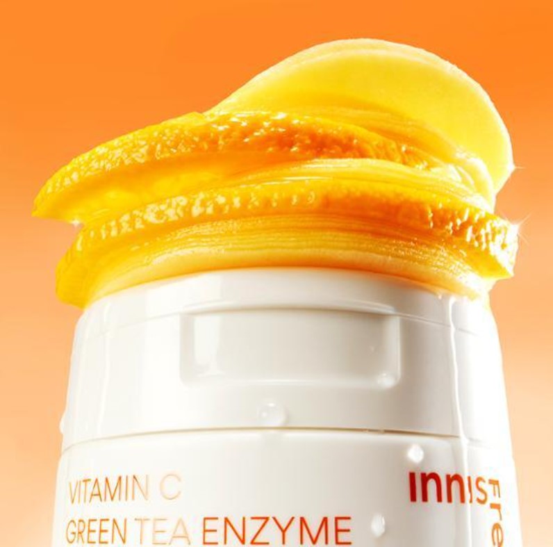 Vitamic C Green Tea Enzyme Brightening Pad (60 units)