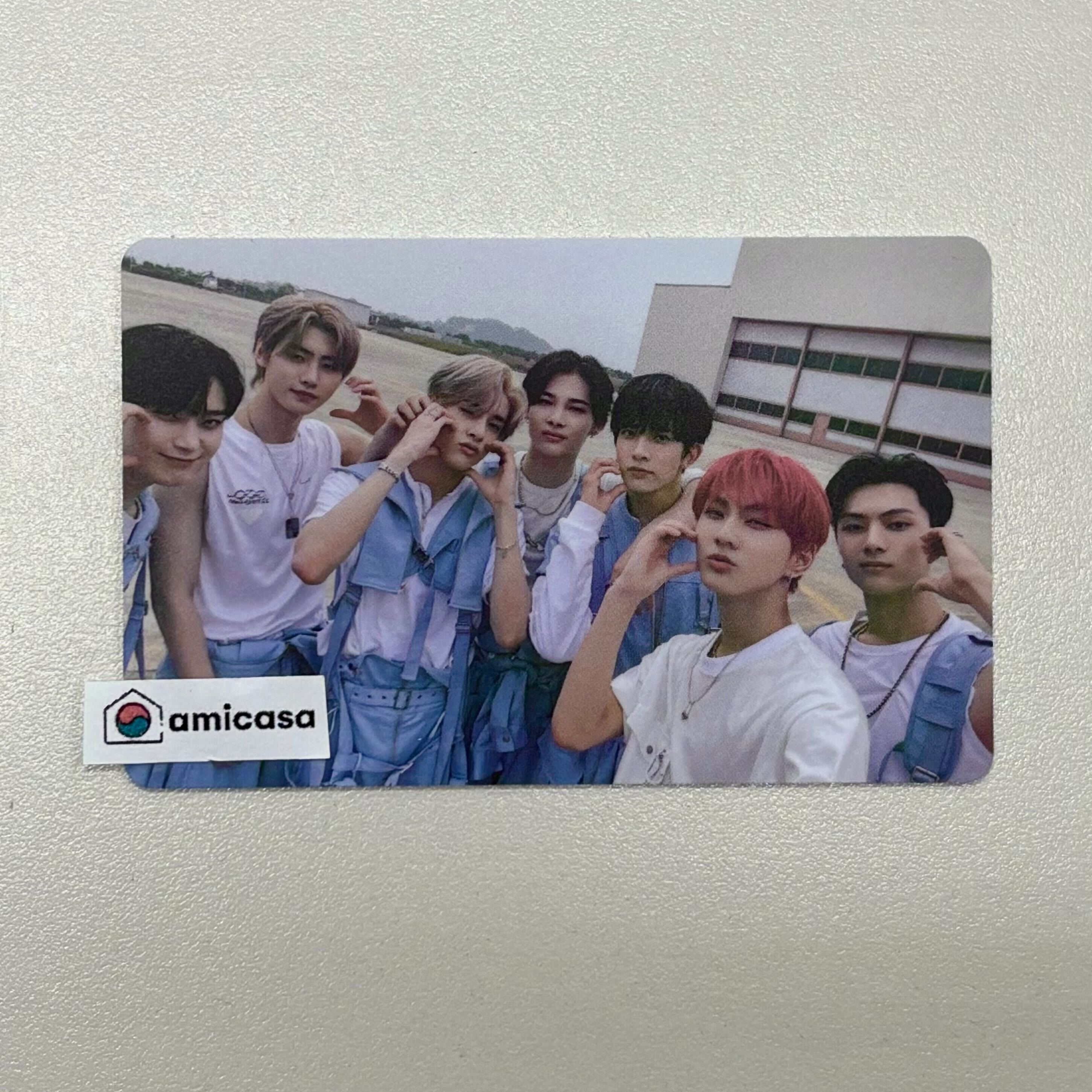 Manifesto Day 1 Weverse Album Ver PVC - Group- photocard